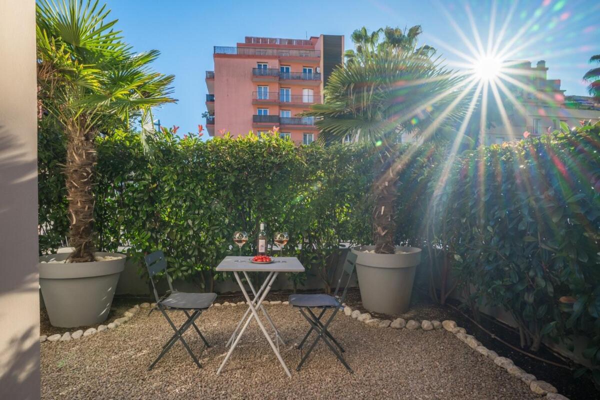 Apartament Le Coq Wagner - Parking - Air Conditioning - Pool Mentona Zewnętrze zdjęcie
