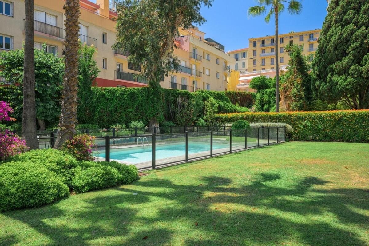 Apartament Le Coq Wagner - Parking - Air Conditioning - Pool Mentona Zewnętrze zdjęcie