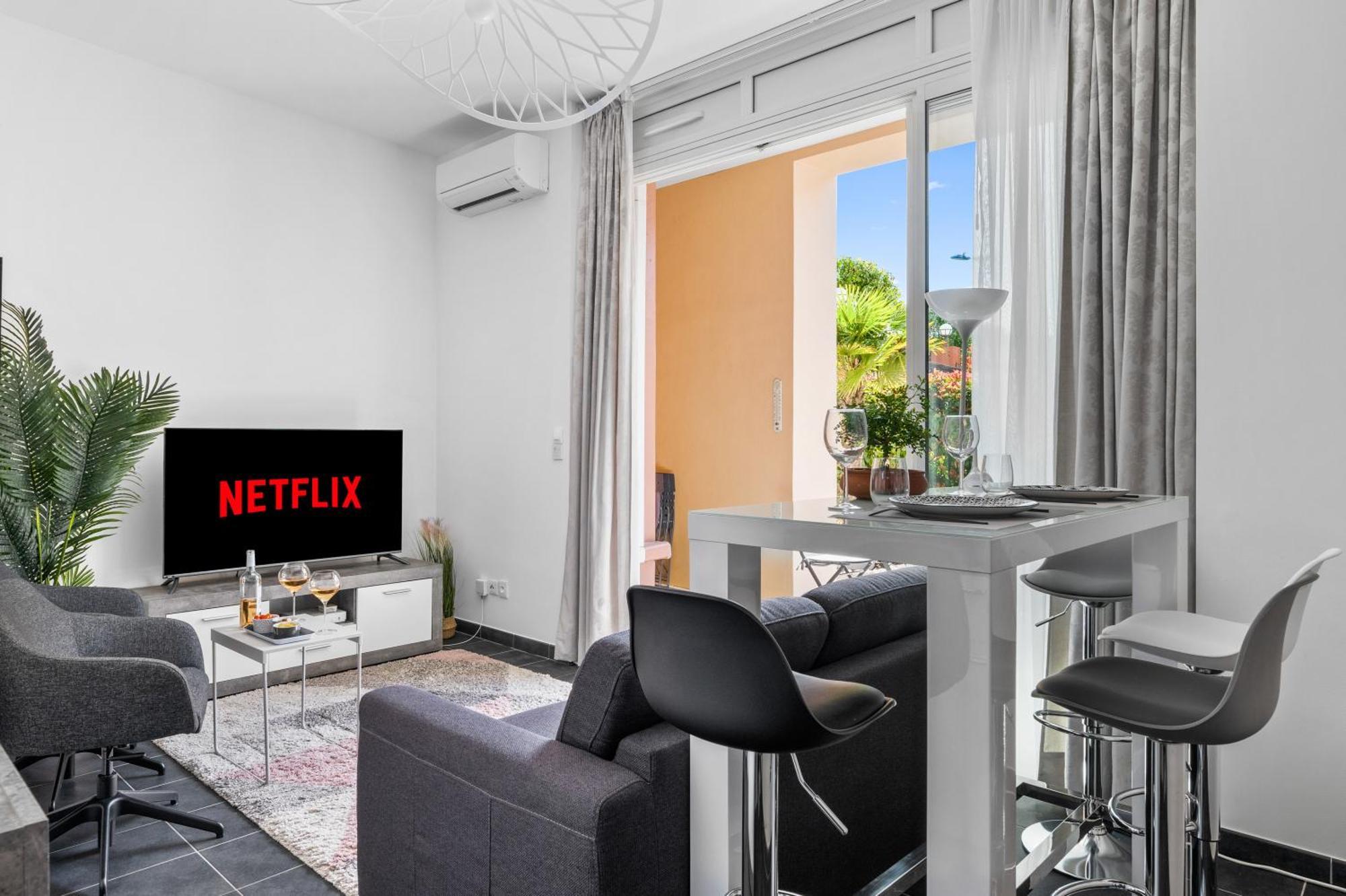 Apartament Le Coq Wagner - Parking - Air Conditioning - Pool Mentona Zewnętrze zdjęcie